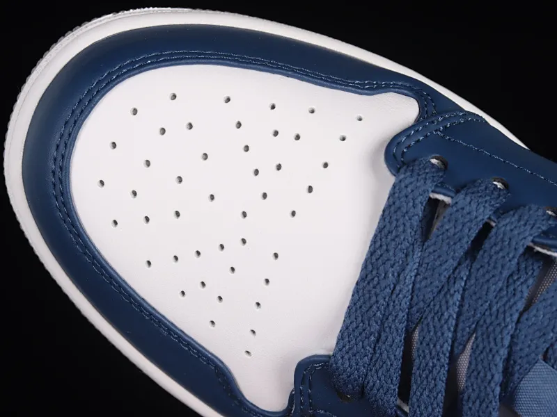 All categories Air Jordan Jordan series basketball shoes Air Jordan 1 Low Z version Air Jordan 1 Low "French Blue" AJ1 Joe 1 white blue cultural low-top casual sneakers 553558-412
